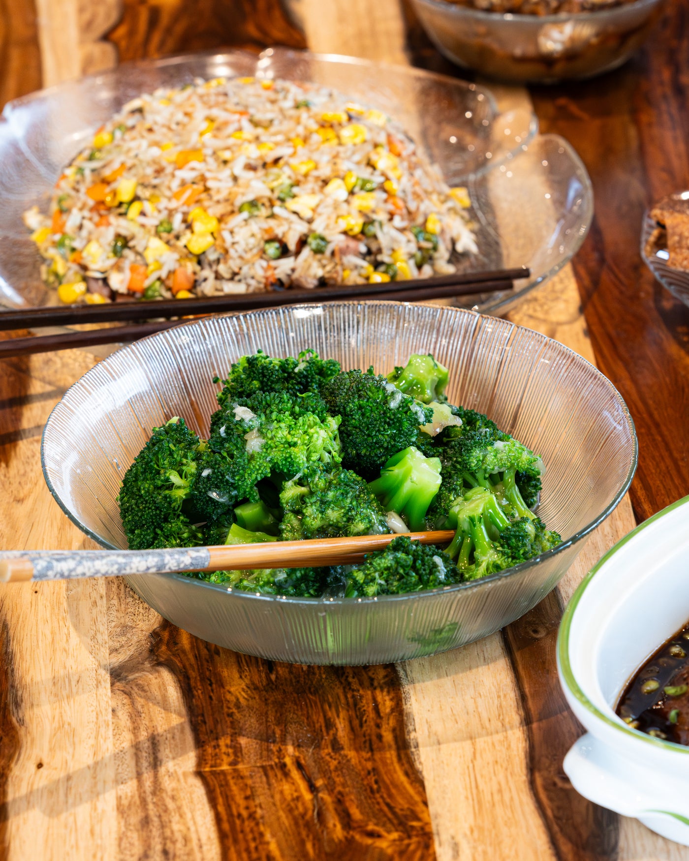 Yans Deli Oriental Take Out (Feeds 4-6)